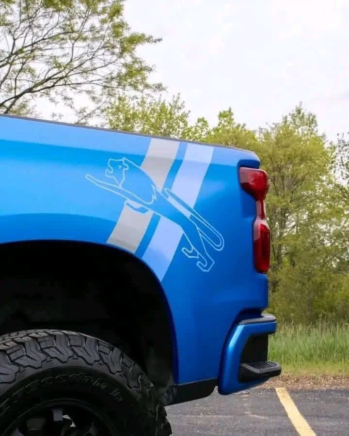 2021 Chevrolet Silverado 1500 LT – Custom Detroit Lions Edition - Image 4