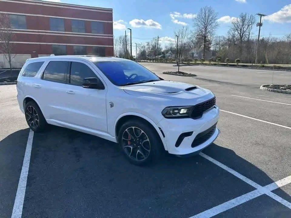2021 Dodge Durango SRT Hellcat - Image 3