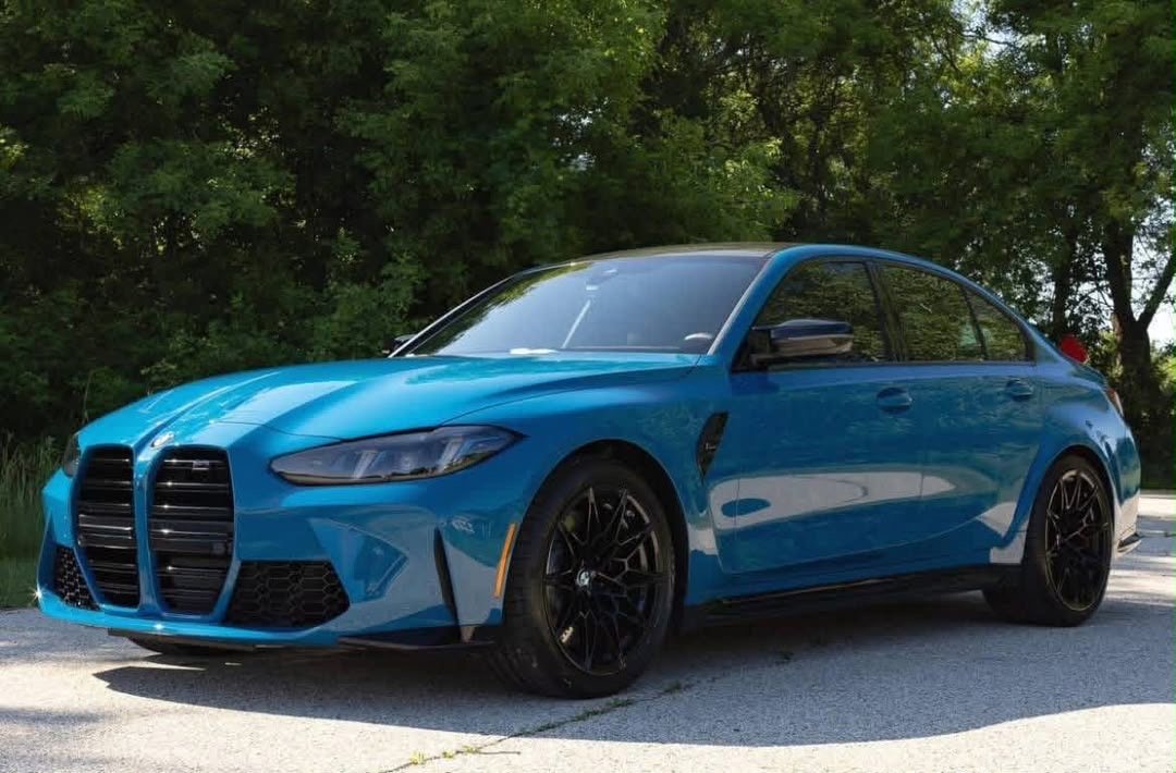 2025 BMW M3 Competition - Image 8