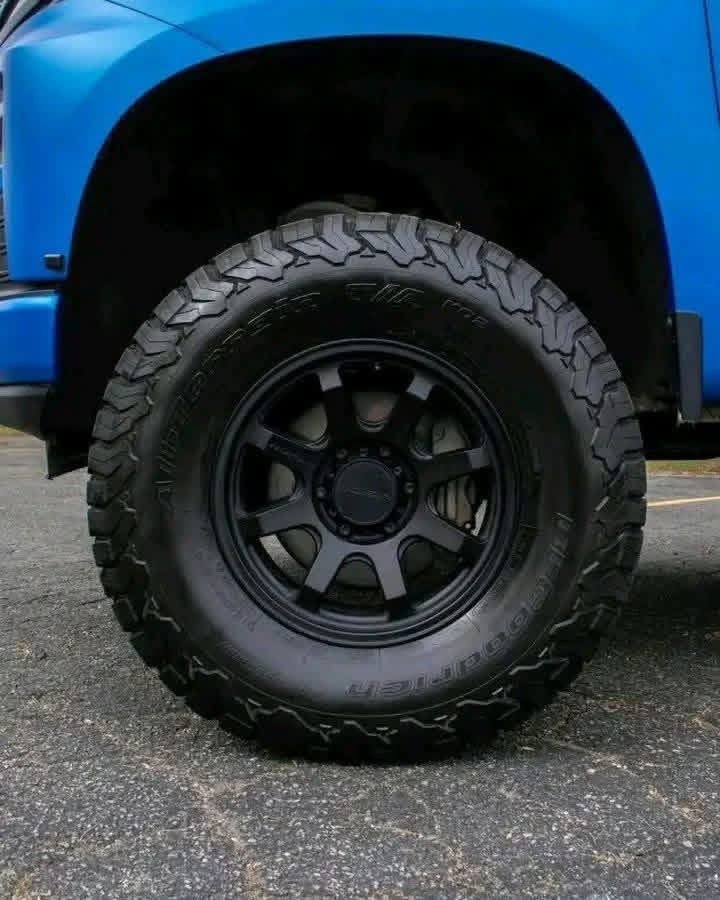 2021 Chevrolet Silverado 1500 LT – Custom Detroit Lions Edition - Image 7