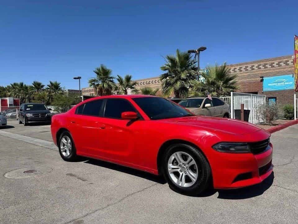 2020 Dodge Charger SXT - Image 6