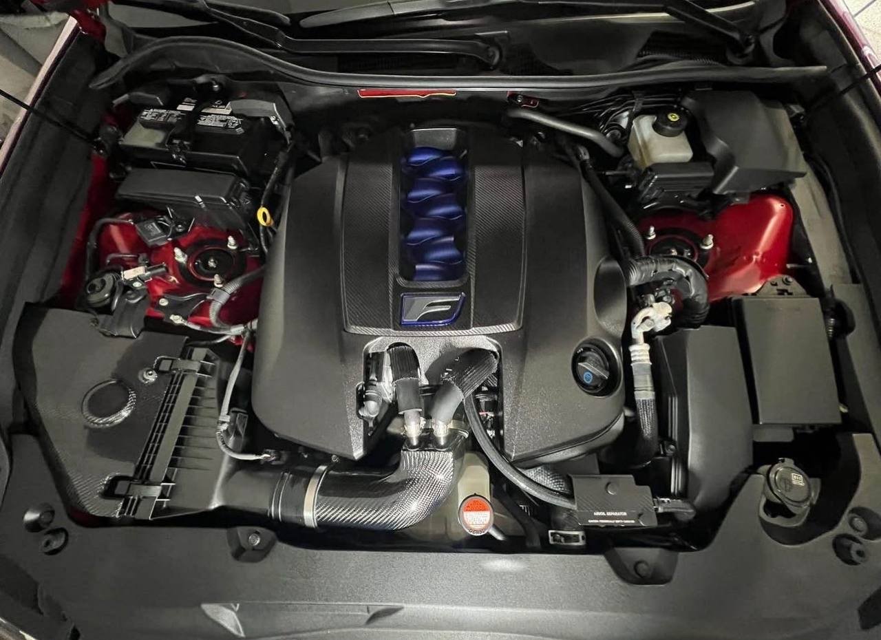 2016 Lexus GS F Sedan 4D - Image 5