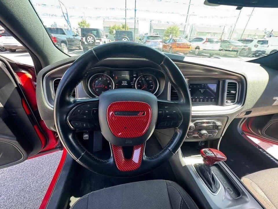 2020 Dodge Charger SXT - Image 4