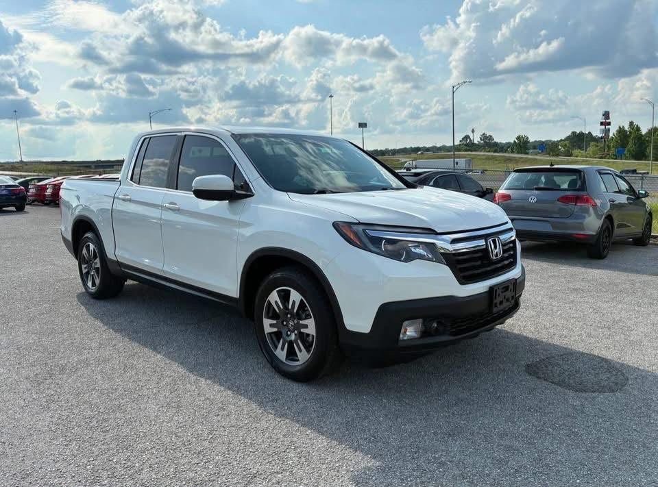 2019 Honda Ridgeline RTL – Crew Cab - Image 3