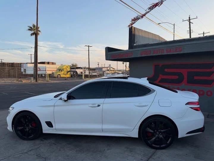 2023 Genesis G70 3.3T - Image 6