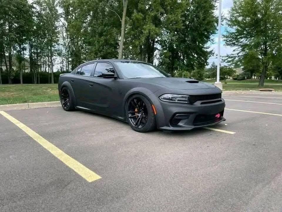 2020 Dodge Charger SRT Hellcat Widebody - Image 4