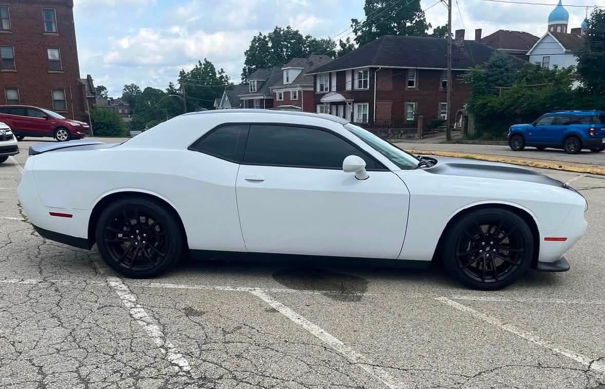 2017 Dodge Challenger T/A 392 - Image 6