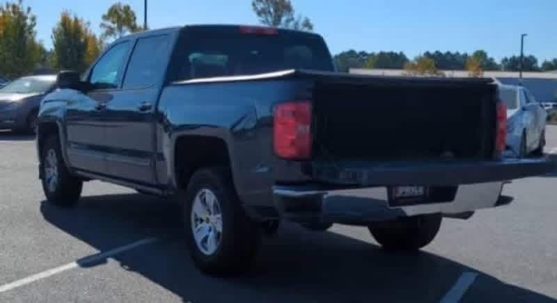 2018 Chevrolet Silverado 1500 LT Crew Cab Short Box 2WD - Image 3